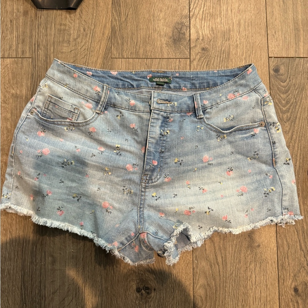 Wild Fable Floral Light Blue Jean Shorts